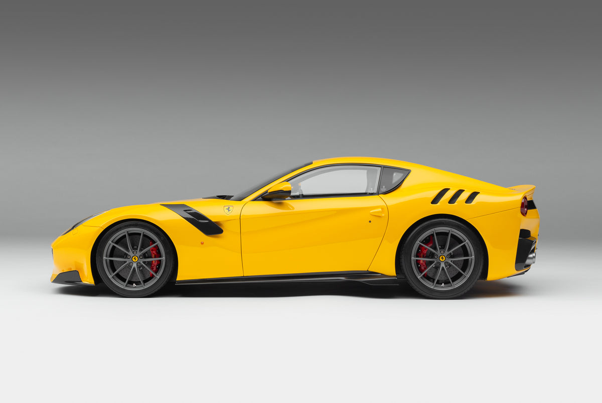 Ferrari F12 TDF - Edition in Giallo Modena