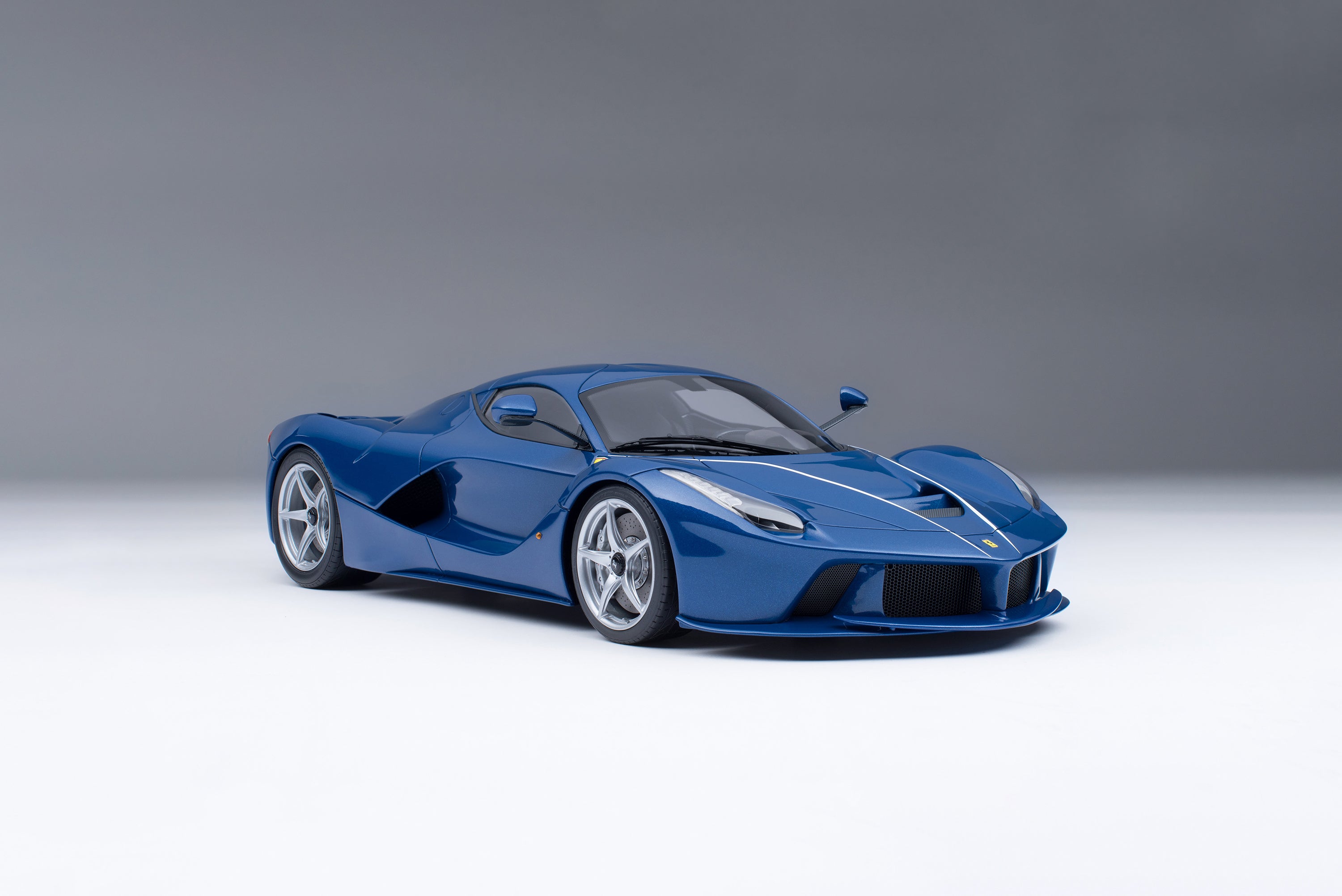 Ferrari LaFerrari – Amalgam Collection