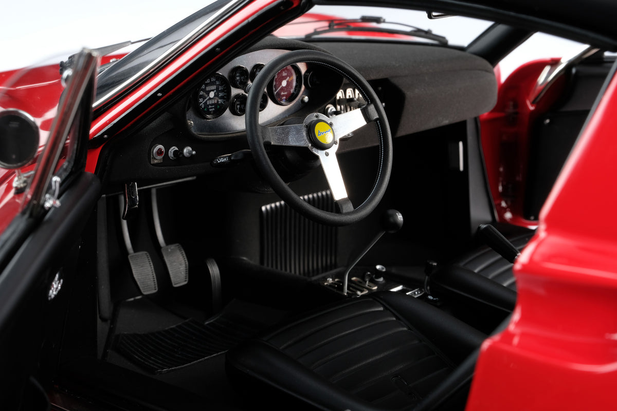 Ferrari Dino 246 GTS (1972) - European Specification - 1:8 scale