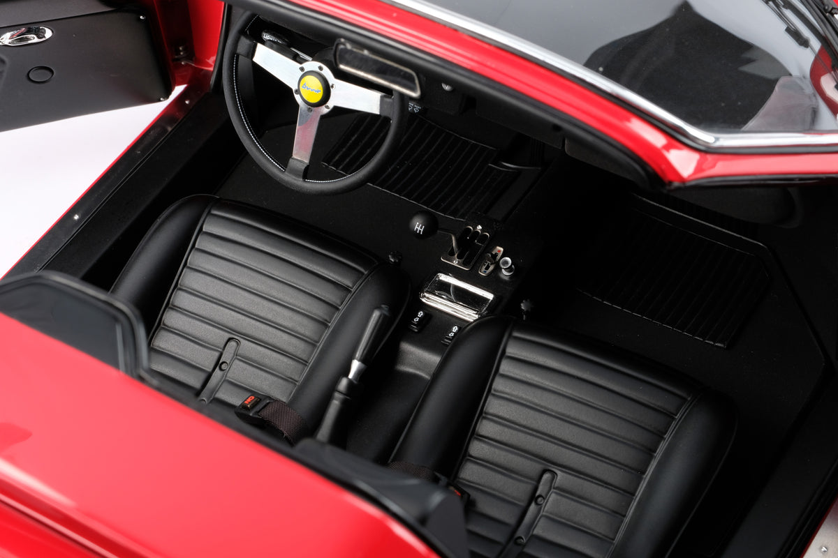 Ferrari Dino 246 GTS (1972) - European Specification - 1:8 scale