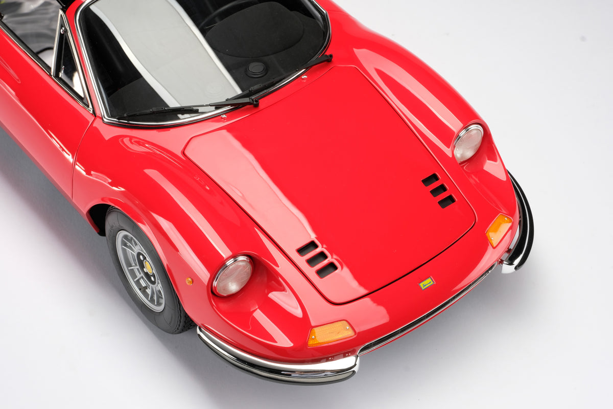 Ferrari Dino 246 GTS (1972) - European Specification - 1:8 scale