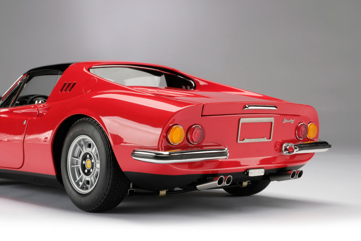 Ferrari Dino 246 GTS (1972) - European Specification - 1:8 scale