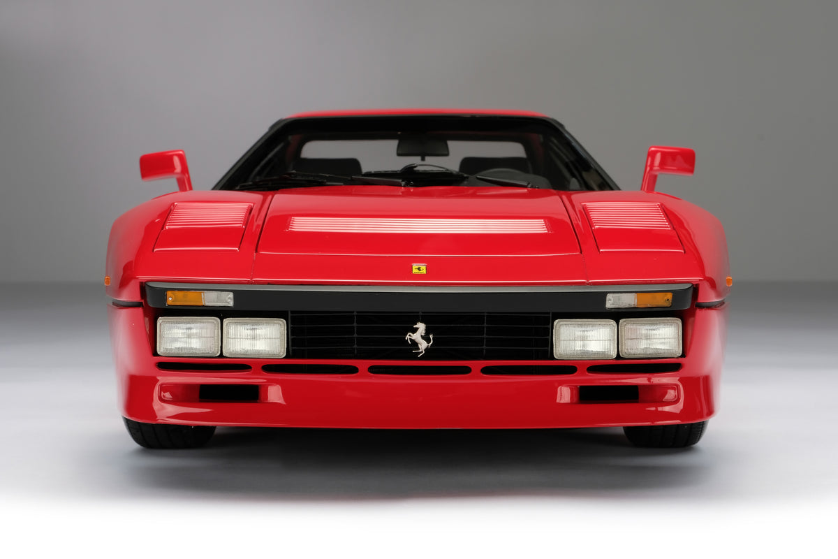 Ferrari 288 GTO (1984) - Échelle 1:8