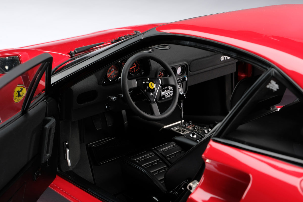 Ferrari 288 GTO (1984) - Échelle 1:8