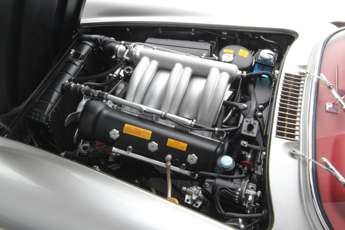 梅赛德斯-奔驰300 SL Roadster