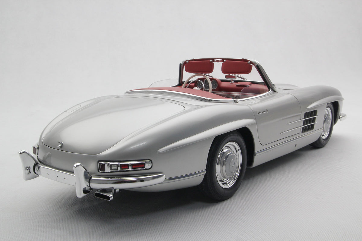 Mercedes-Benz 300 SL Roadster (1955) - Silver Grey Metallic