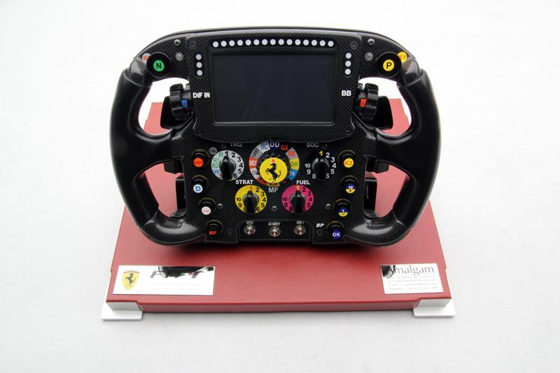 Volant Ferrari F14 T (2014)