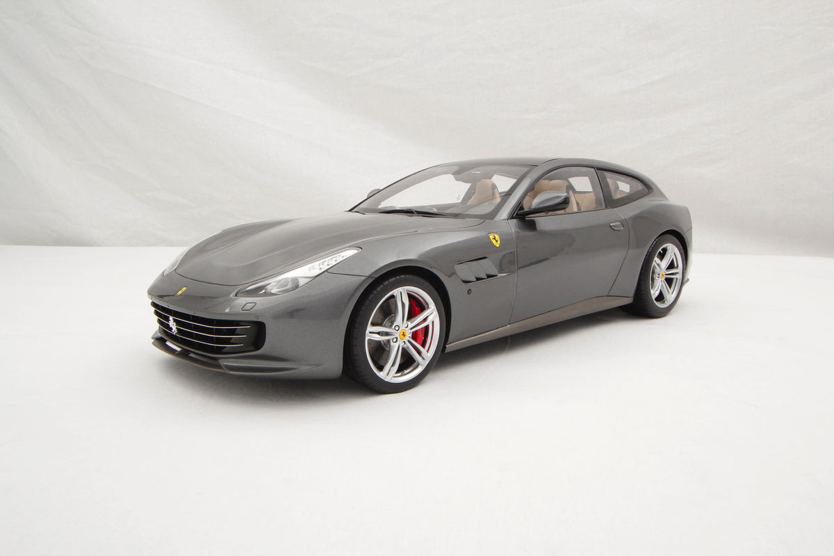 Ferrari GTC4Lusso (2016)
