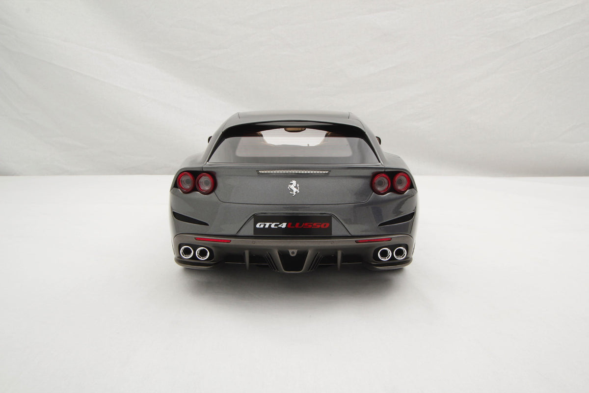 Ferrari GTC4Lusso (2016)