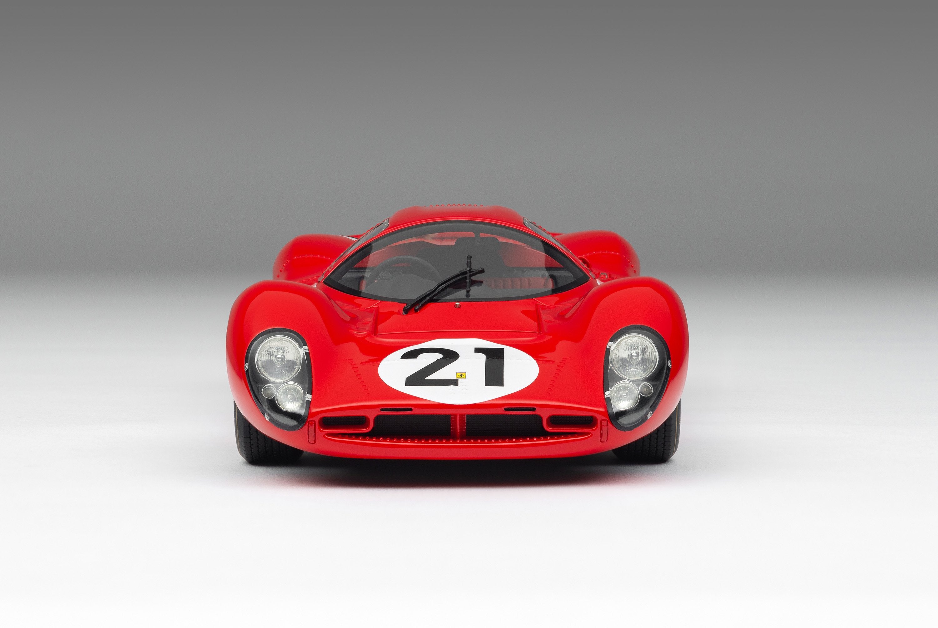Ferrari 330 P4 - 1967 Le Mans - Second Place - 1:18 scale