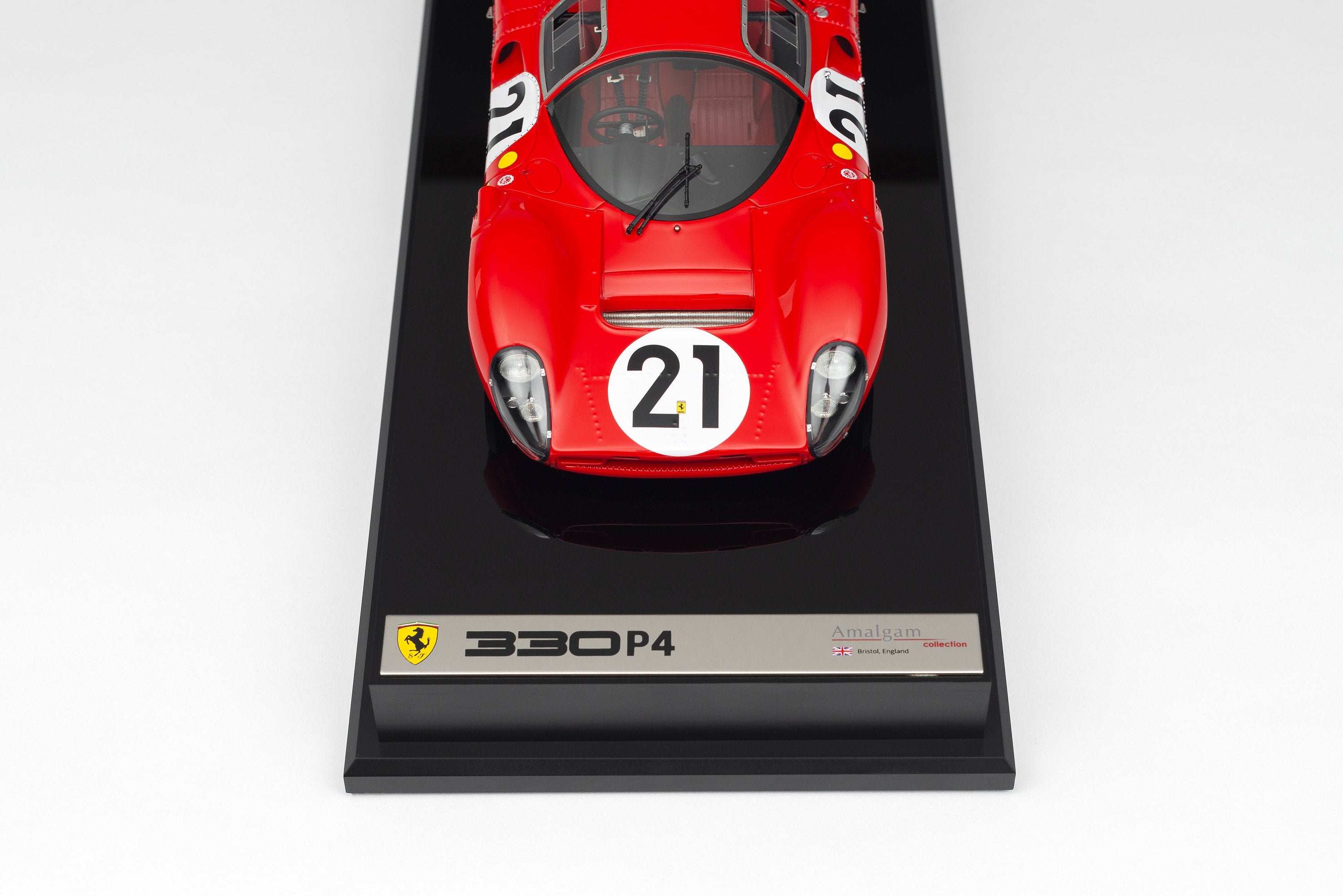 Ferrari 330 P4 - 1967 Le Mans - Second Place - 1:18 scale