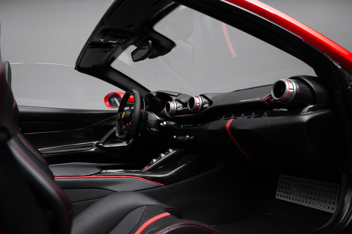 Ferrari 812 GTS - Limited Edition - 1:8 Scale Model by Amalgam Collection