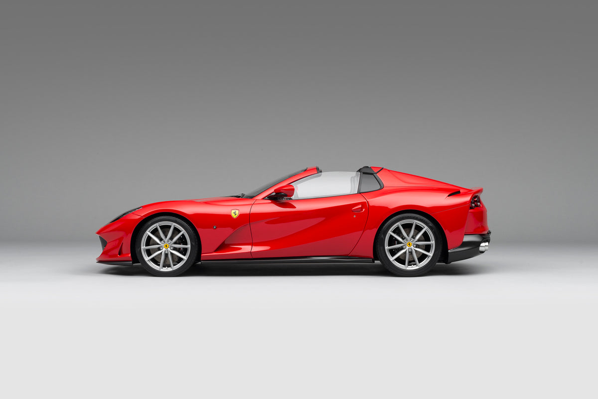 Ferrari 812 GTS - Limited Edition - 1:8 Scale Model by Amalgam Collection