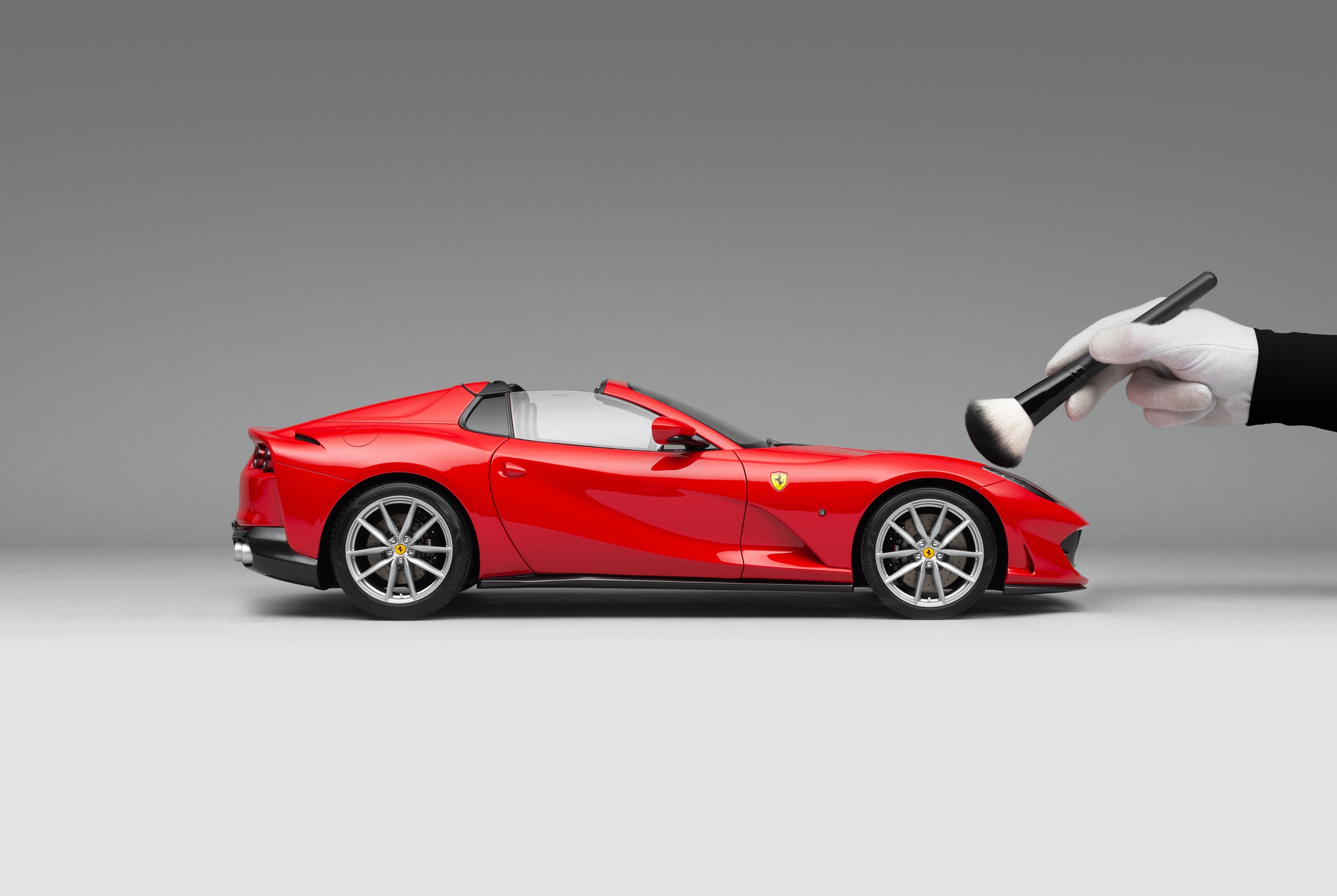 フェラーリ812 GTS – Amalgam Collection