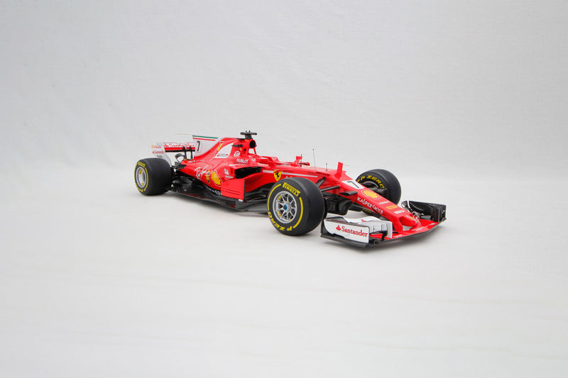 Ferrari SF70H (2017) - Raikkonen