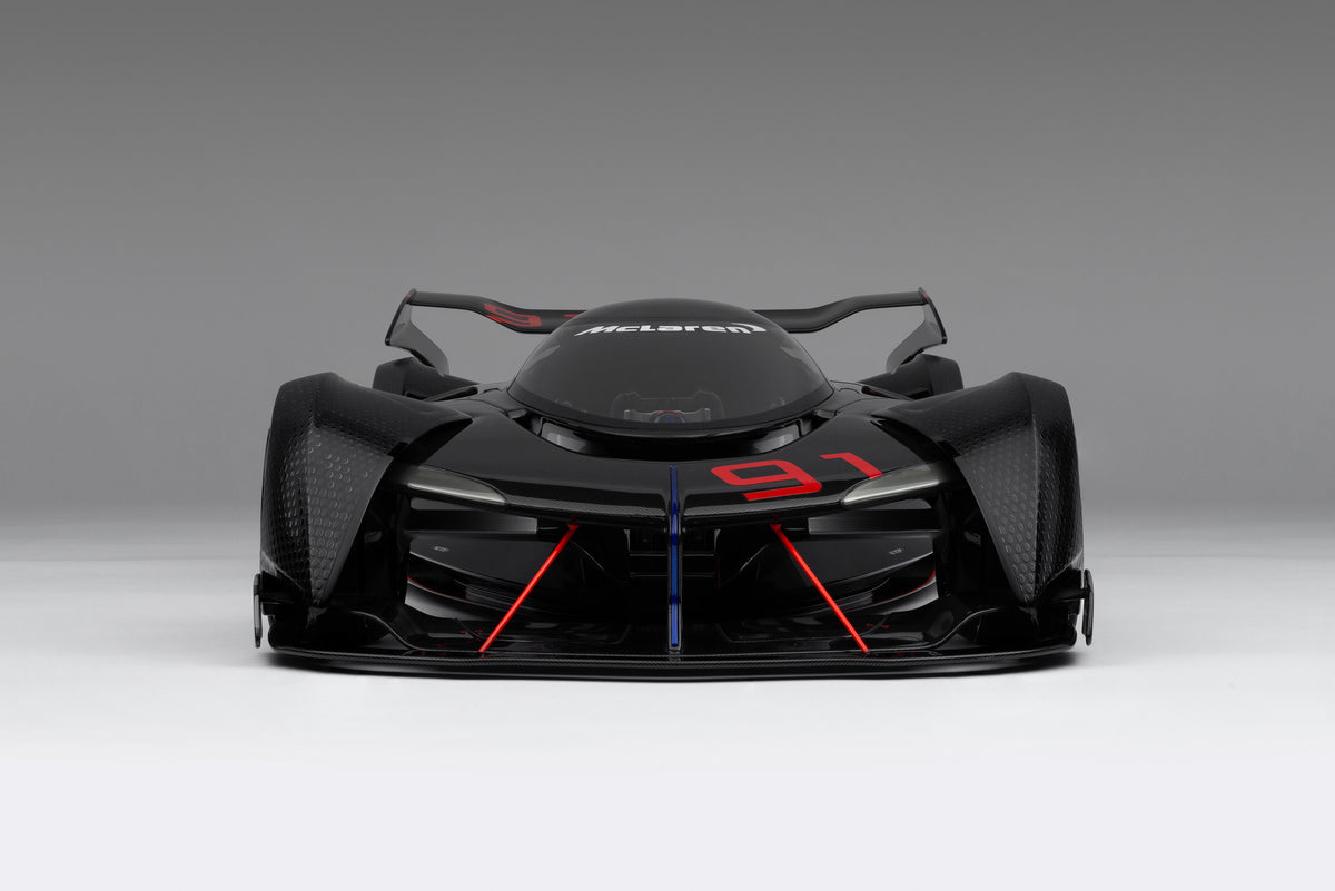 McLaren Ultimate Vision Gran Turismo (2017) - Signed Edition - Noir de Noir