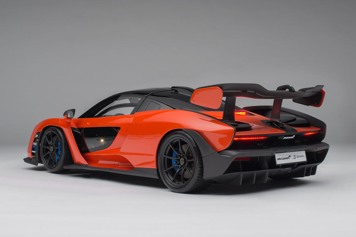 McLaren Senna (2018) with Lighting and Electric Doors