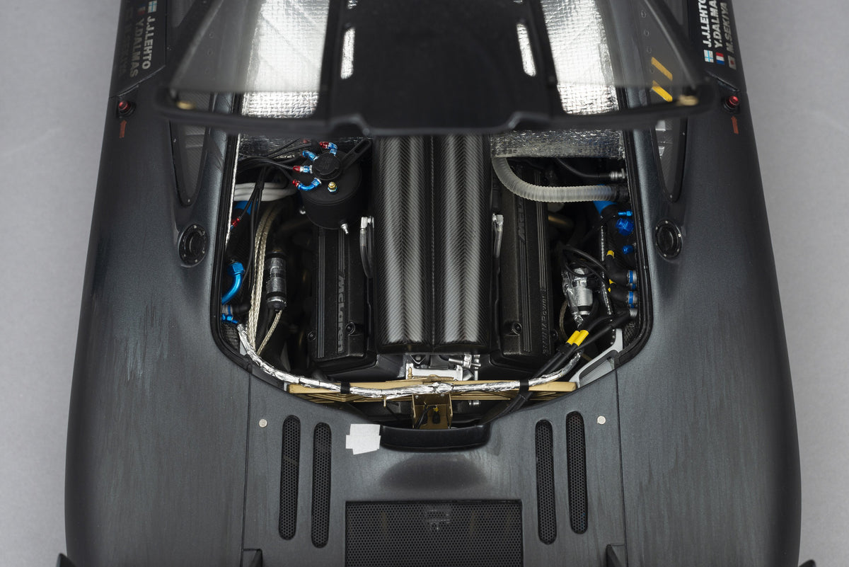 McLaren F1 GTR - Vainqueur du Mans 1995 - Livrée « Ueno Clinic » - Effets de l'usure de la course