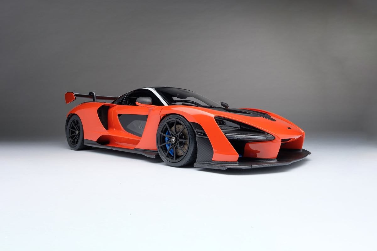 McLaren Senna (2018) - 1:8 scale