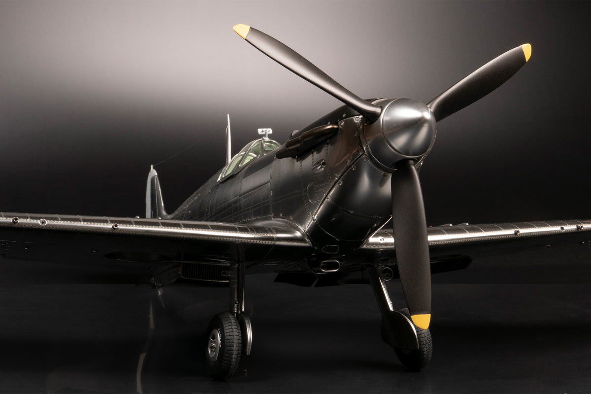 Spitfire Mk 1a de 1940 - Finition en aluminium brut