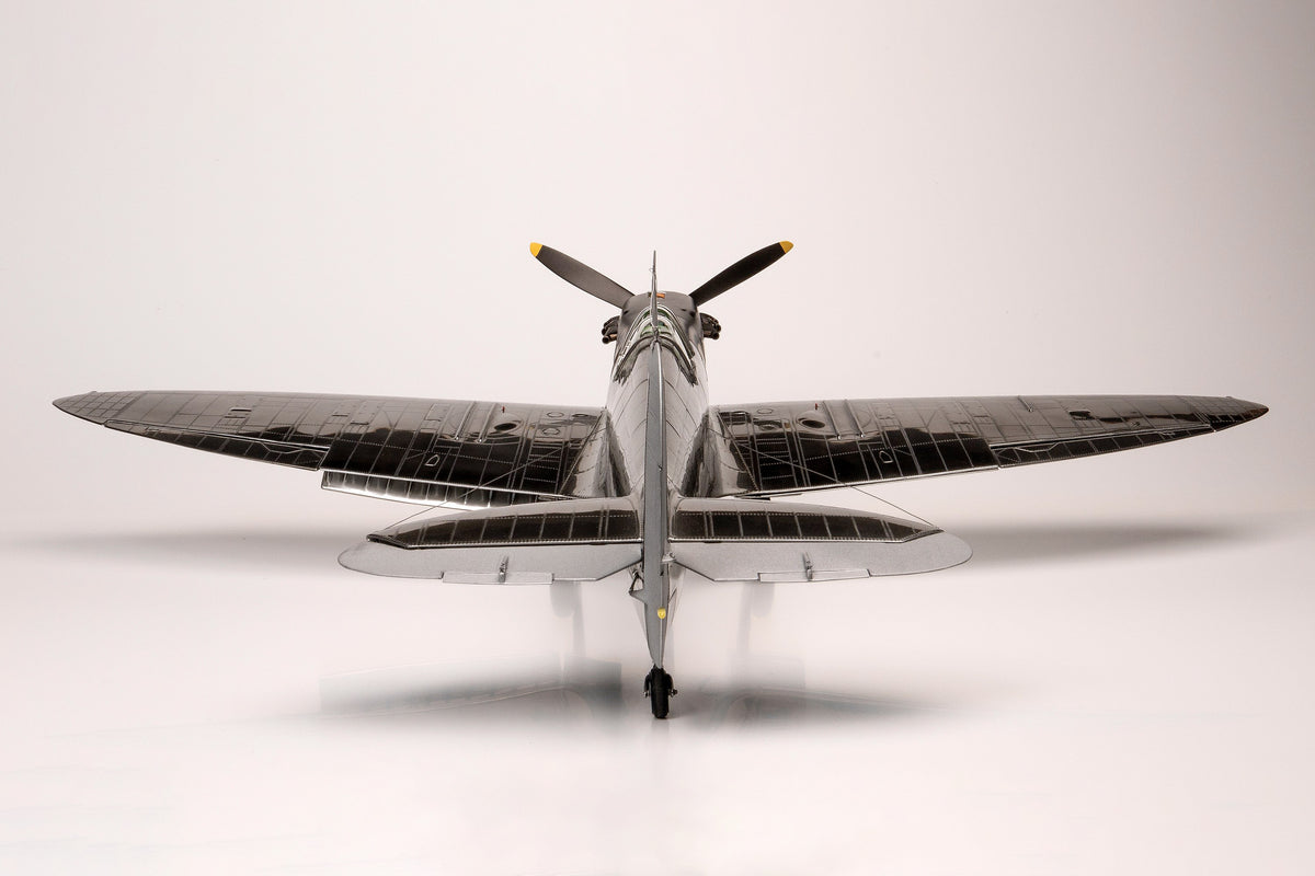 Spitfire Mk 1a de 1940 - Finition en aluminium brut