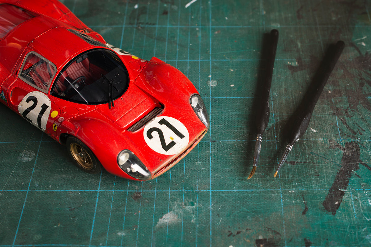 Ferrari 330 P4 - Le Mans 1967 - Deuxième place - Modèle patiné - Échelle 1:18