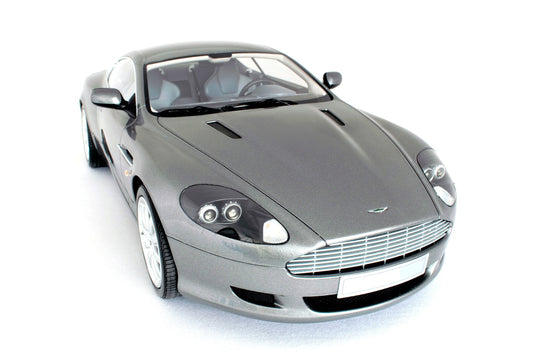Aston Martin DB9 (2003)