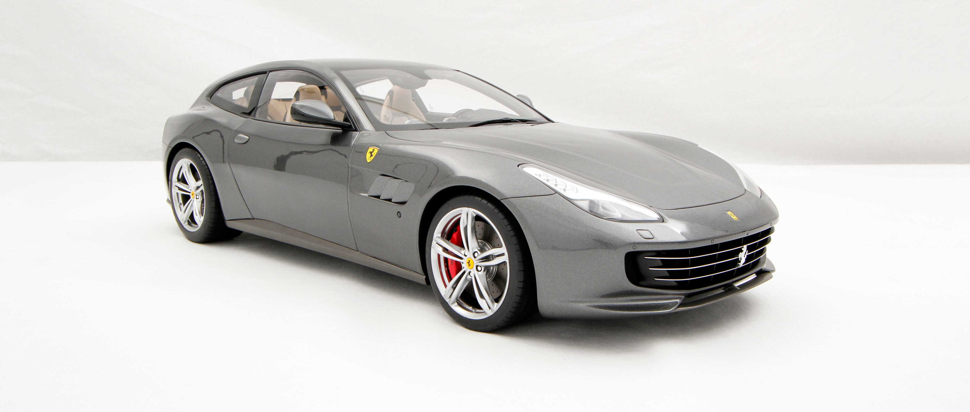Ferrari GTC4 Lusso